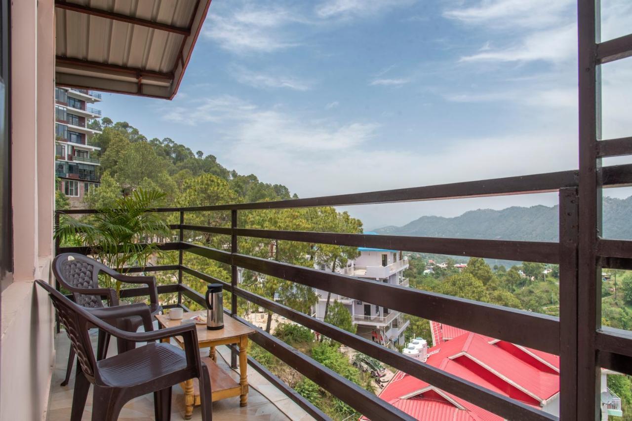 Valley View Apartments Kasauli Exteriér fotografie